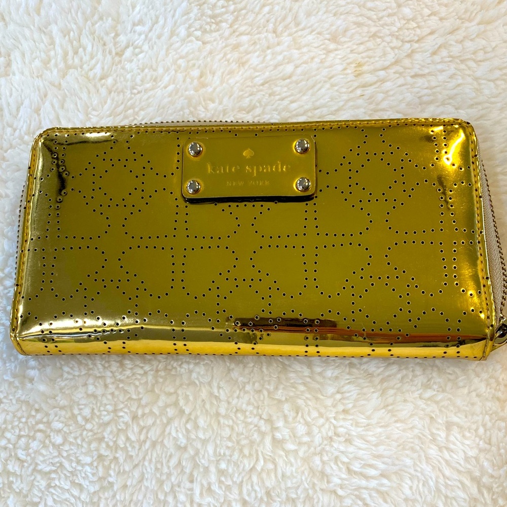 Kate Spade gold heart perforated wallet